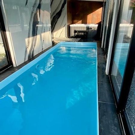 Piscine Et Jacuzzi Loft Ravissant Dans Une Maison Basque Anglet Exteriér fotografie