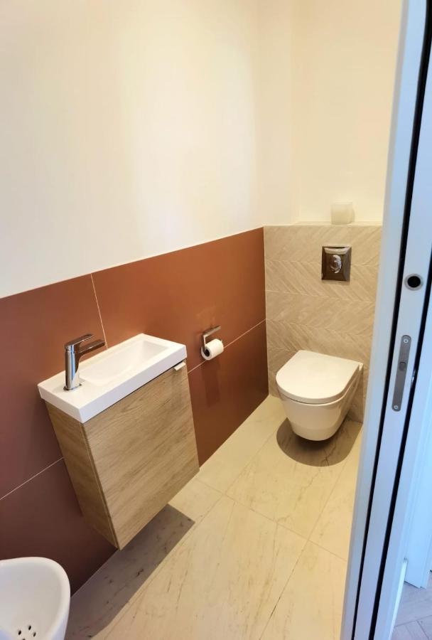 Piscine Et Jacuzzi Loft Ravissant Dans Une Maison Basque Anglet Exteriér fotografie